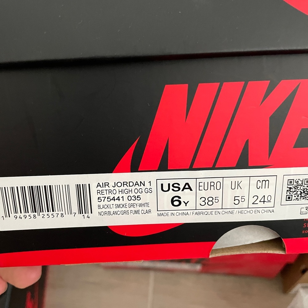 Air Jordan 1 Retro High OG- Shadow 2 - Picture 2 of 4